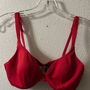 Body by Victoria IPEX bra in Vibrant Fire Engine Red 34B
